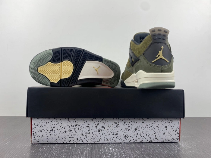 Jordan 4 Retro SE Craft Medium Olive     FB9927-200