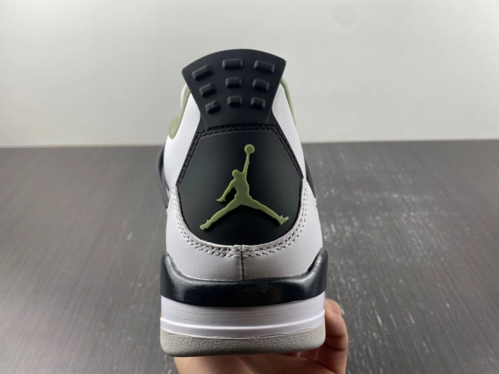 Jordan 4 Retro Seafoam AQ9129-103