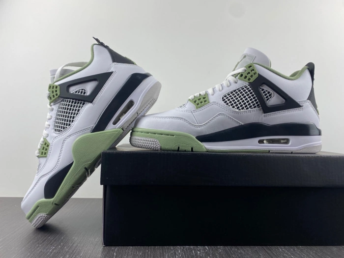 Jordan 4 Retro Seafoam AQ9129-103
