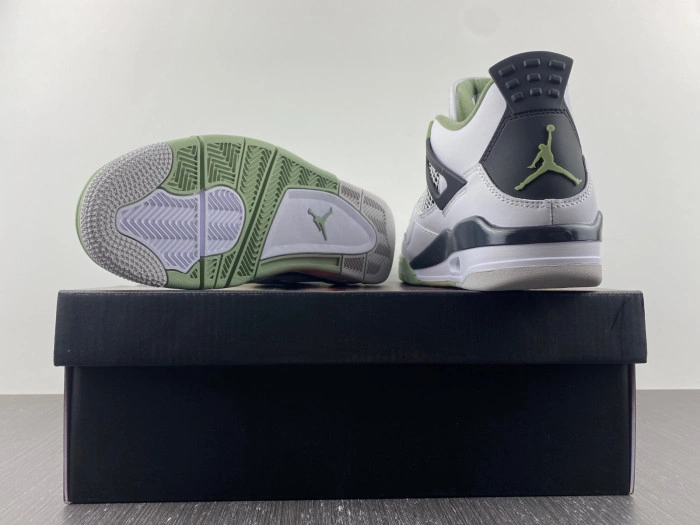 Jordan 4 Retro Seafoam AQ9129-103