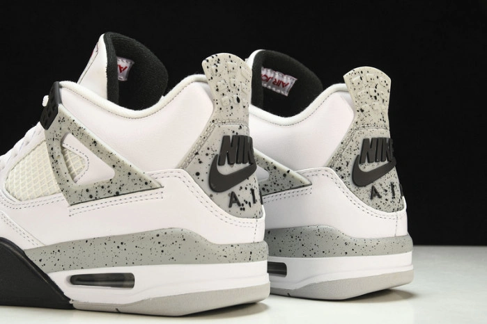 Jordan 4 Retro White Cement    840606-192