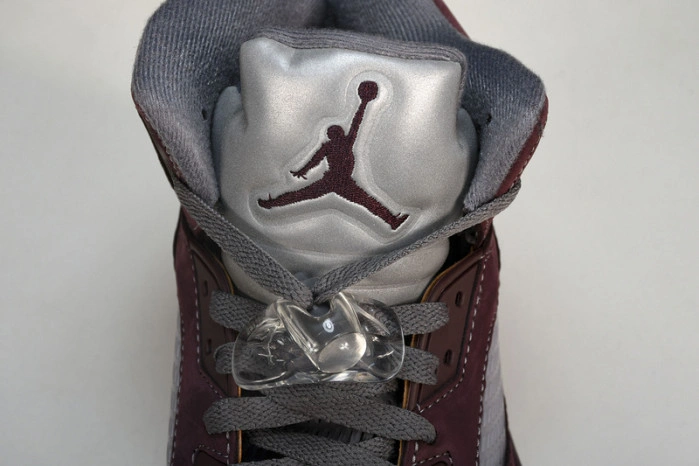 Jordan 5 Retro Burgundy (2023)   DZ4131-600