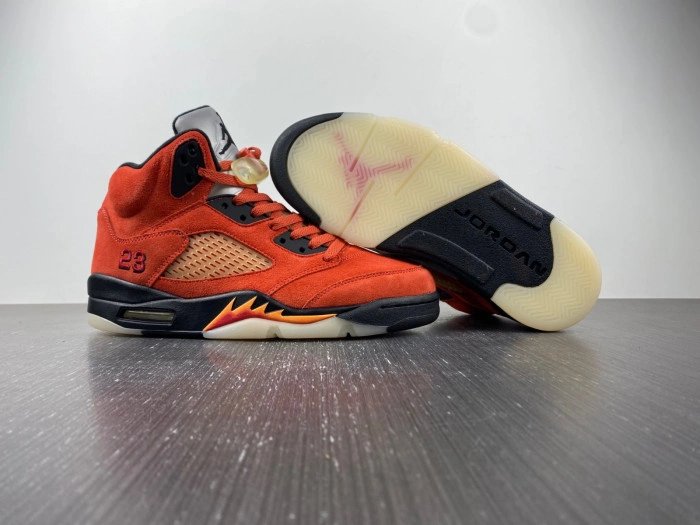 Jordan 5 Retro Dunk on Mars DD9336-800
