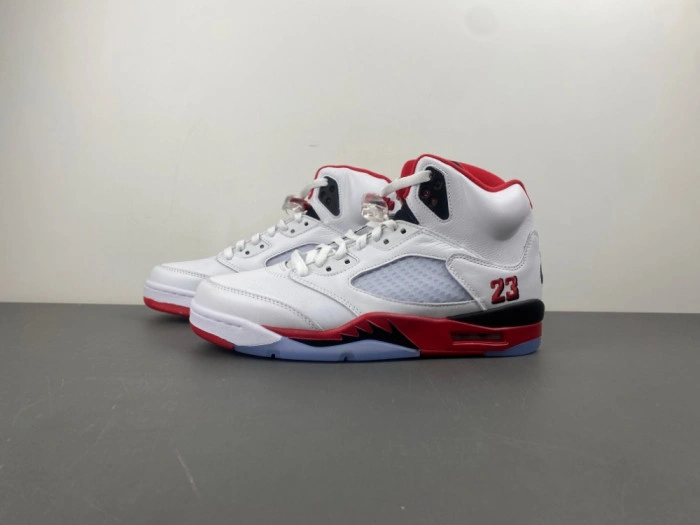 Jordan 5 Retro Fire Red Black Tongue (2025)