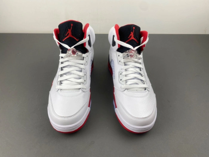 Jordan 5 Retro Fire Red Black Tongue (2025)