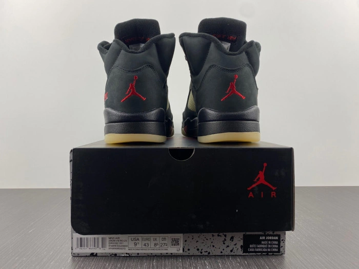 Jordan 5 Retro Gore-Tex Off-Noir DR0092-001