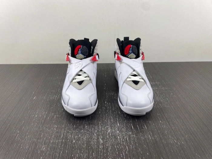 Jordan 8 Retro Bugs Bunny CDP   305381-103