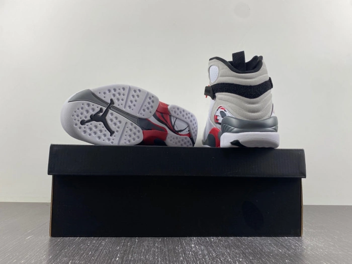 Jordan 8 Retro Bugs Bunny CDP   305381-103