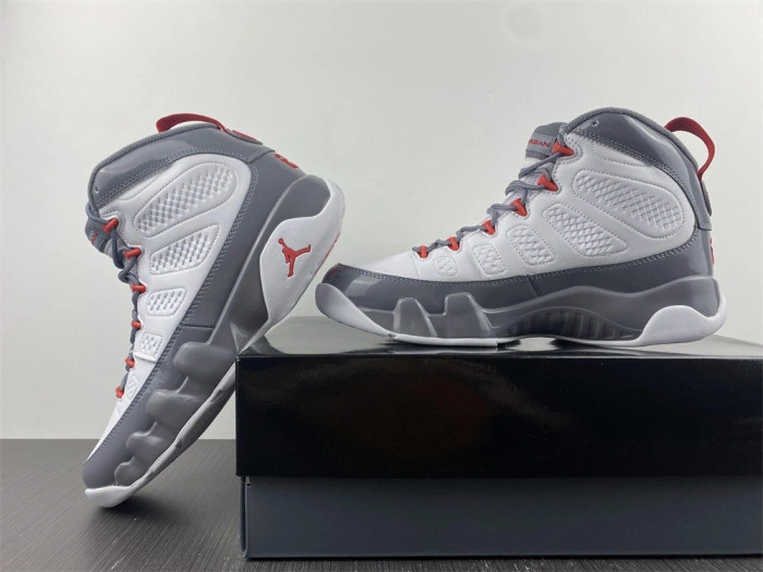 Jordan 9 Retro Fire Red CT8019-162