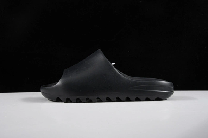 KANYE WEST X ADIDAS YEEZY SLIDE “RESIN ”FX0495