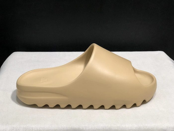 KANYE WEST X ADIDAS YEEZY SLIDE “RESIN”FW6344