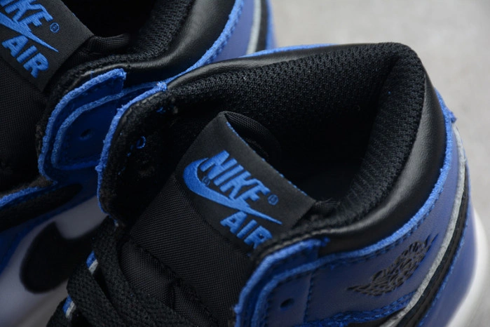 Kids Air Jordan 1 Retro High OG 'Game Royal'  555088 403