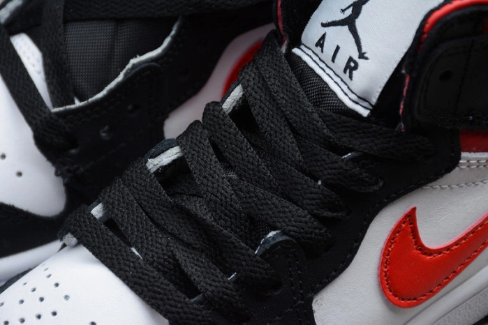 Kids Air Jordan 1 Retro High Og 'Gym Red'  555088-061