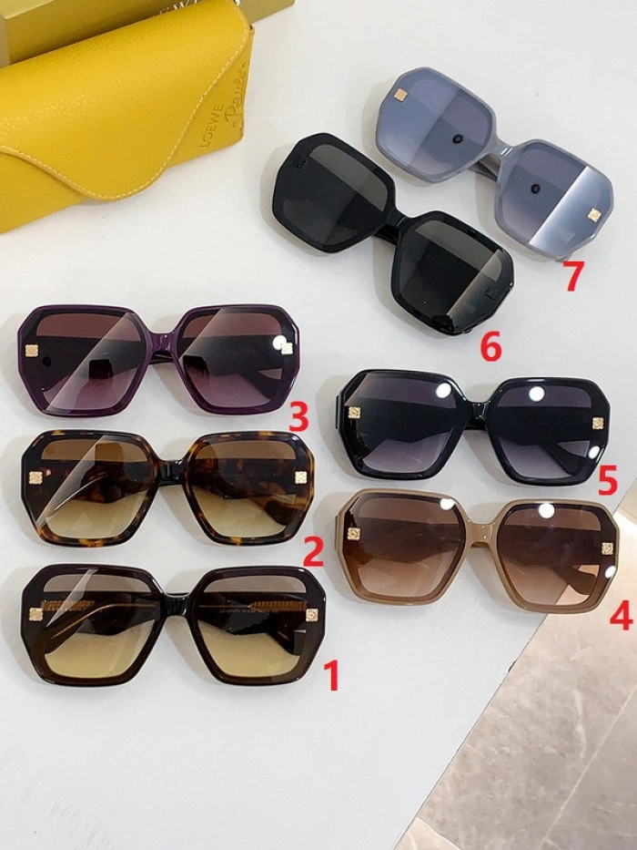 L0EWE Sunglasses Upshoe