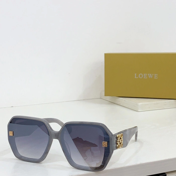 L0EWE Sunglasses Upshoe