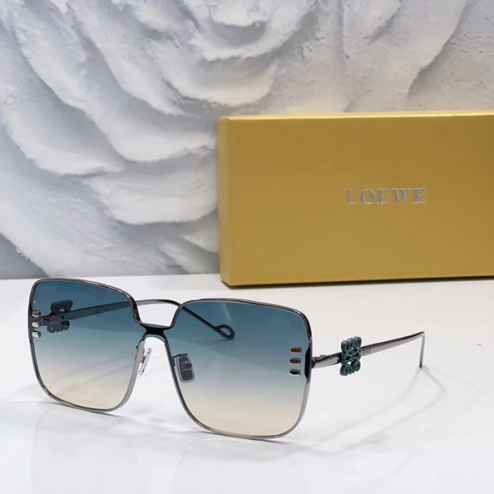 L0EWE Sunglasses Upshoe