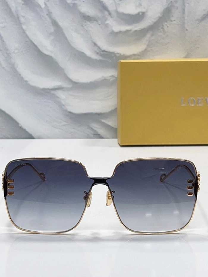 L0EWE Sunglasses Upshoe