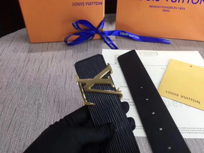 LOUIS VUITTON BELTS