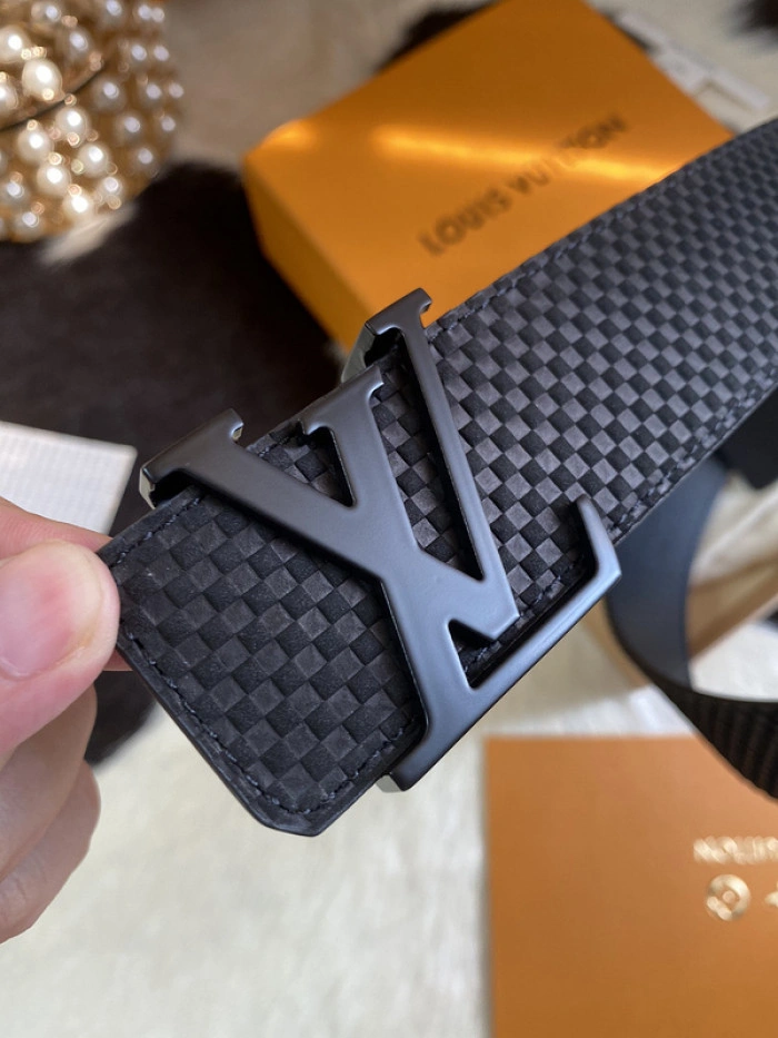 LOUIS VUITTON BELTS