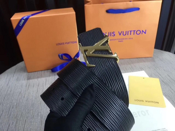LOUIS VUITTON BELTS