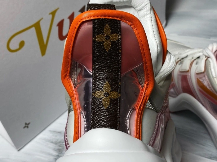 LV ARCHLIGHT SNEAKER