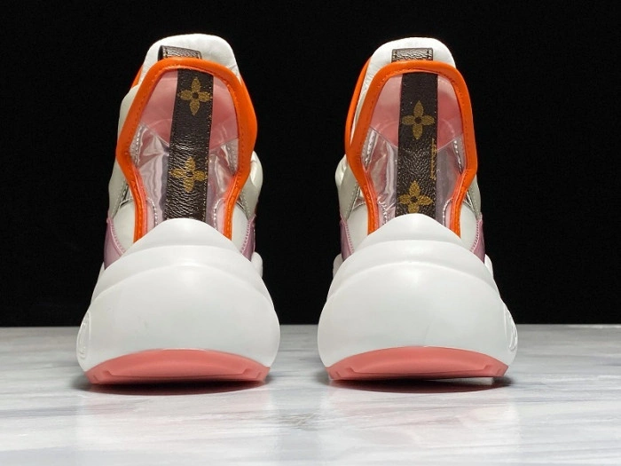 LV ARCHLIGHT SNEAKER