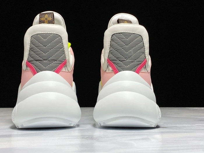 LV ARCHLIGHT SNEAKER