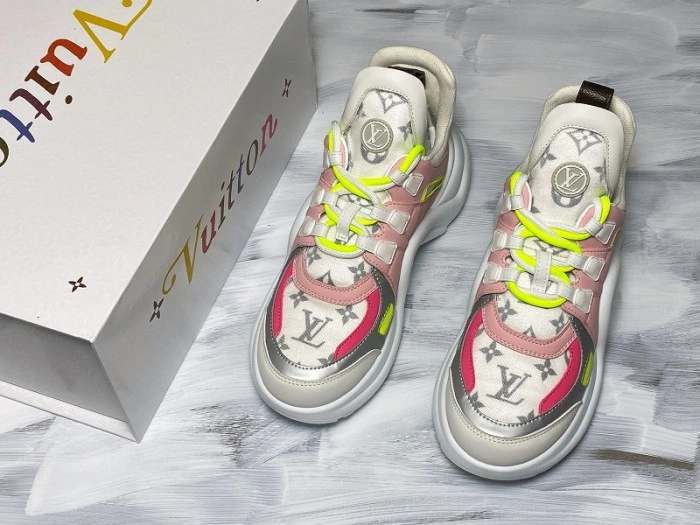 LV ARCHLIGHT SNEAKER