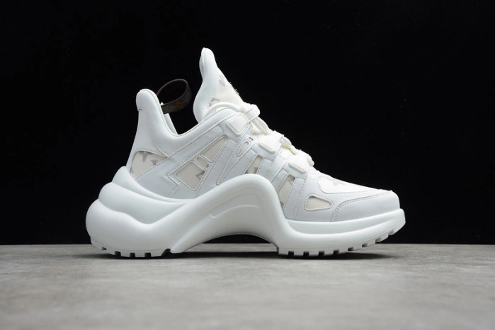 LV ARCHLIGHT SNEAKER