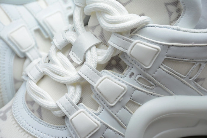 LV ARCHLIGHT SNEAKER