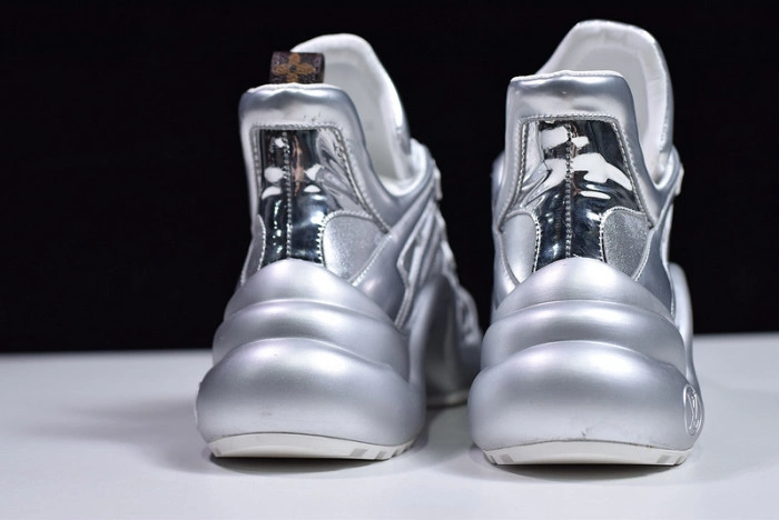 LV ARCHLIGHT SNEAKER