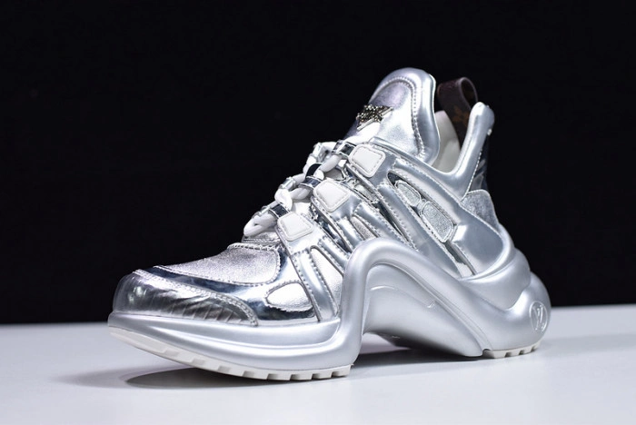 LV ARCHLIGHT SNEAKER