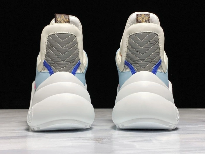 LV ARCHLIGHT SNEAKER