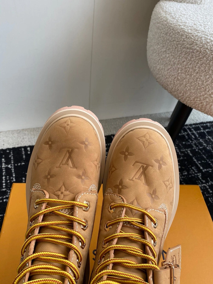LV BOOTS