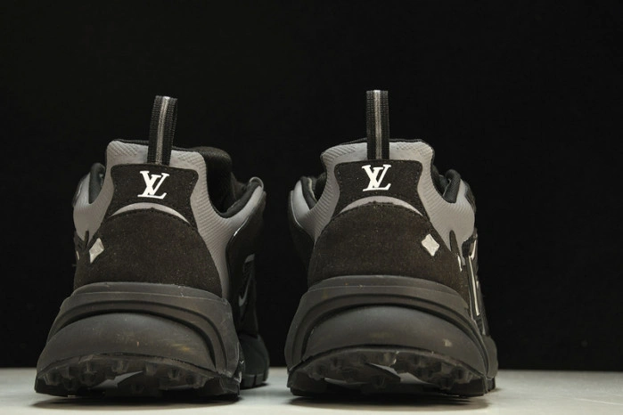 LV Runner Tatic sneaker