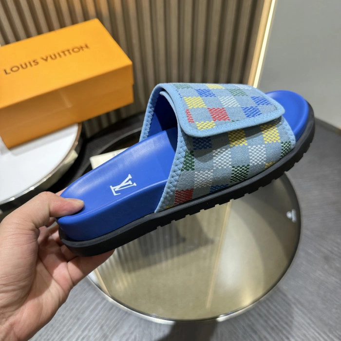 LV SANDALS