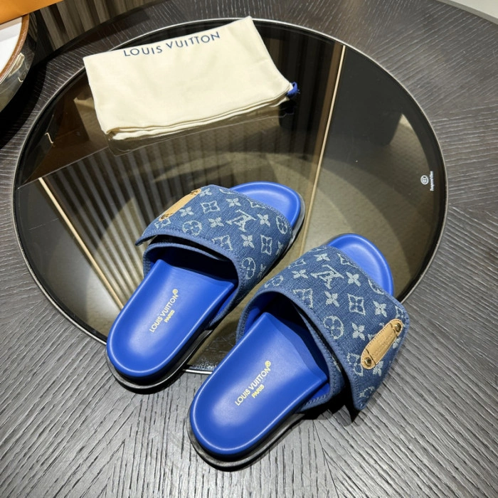 LV SANDALS