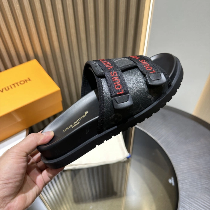 LV SANDALS