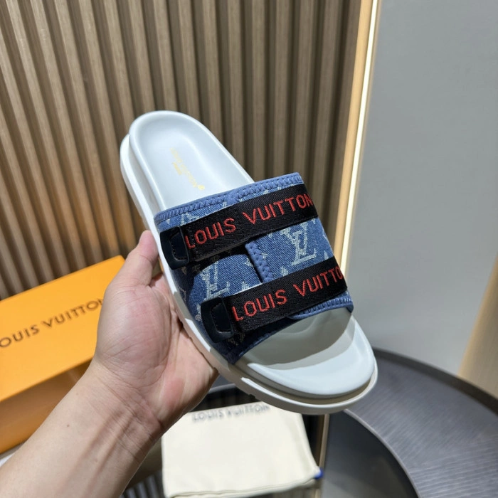 LV SANDALS