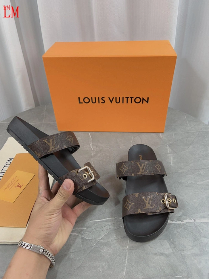 LV SANDALS