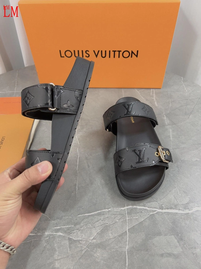 LV SANDALS