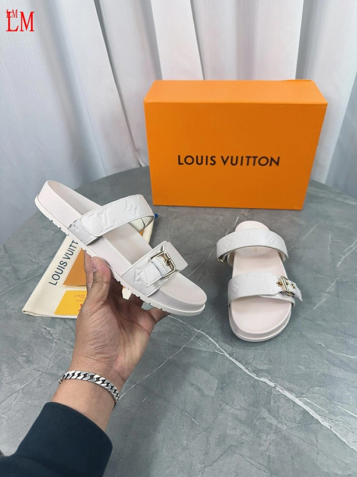 LV SANDALS