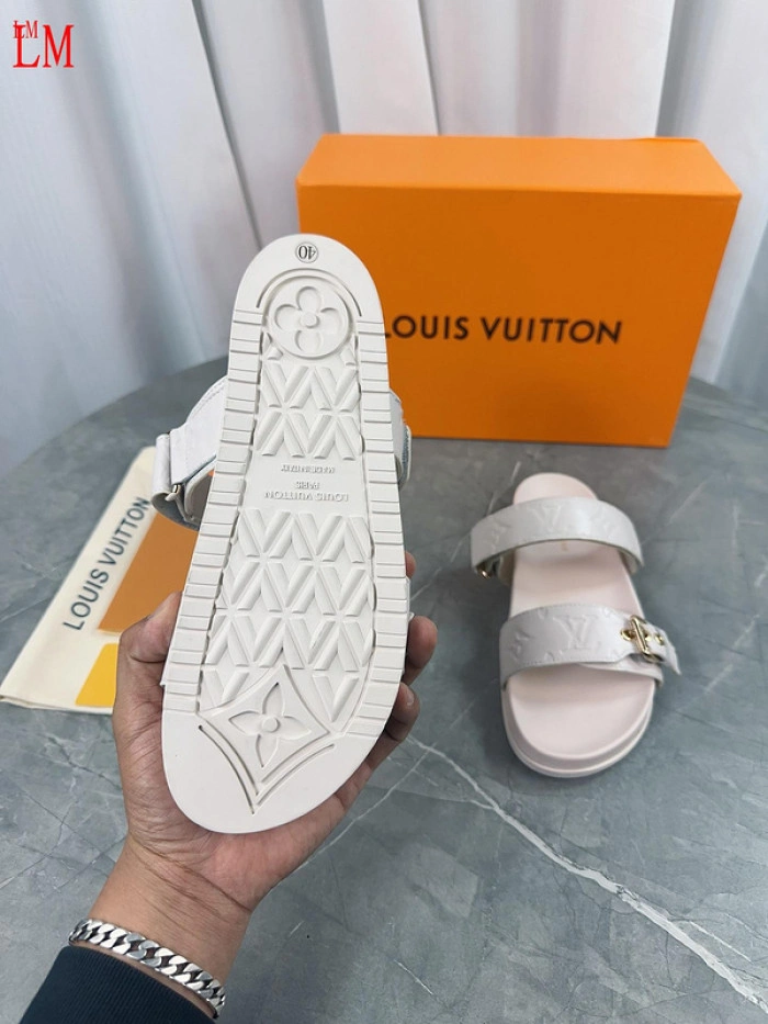 LV SANDALS