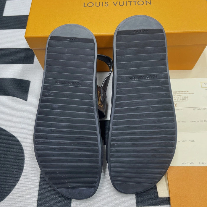 LV SANDALS