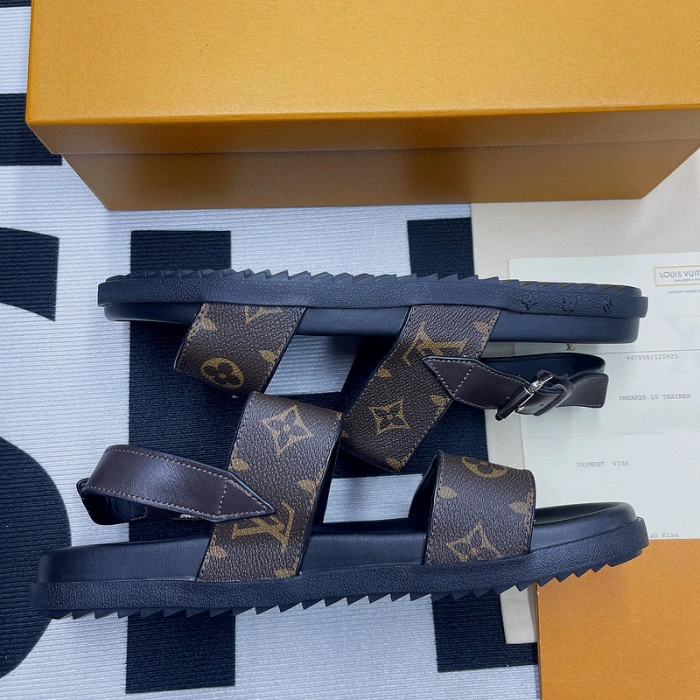 LV SANDALS