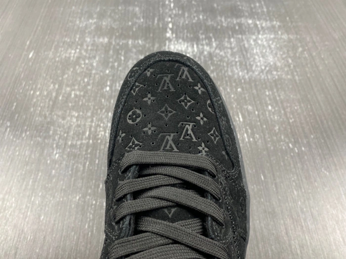 LV SNEAKER LOW