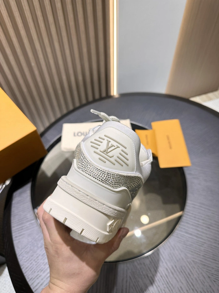 LV TRAINER MAXI