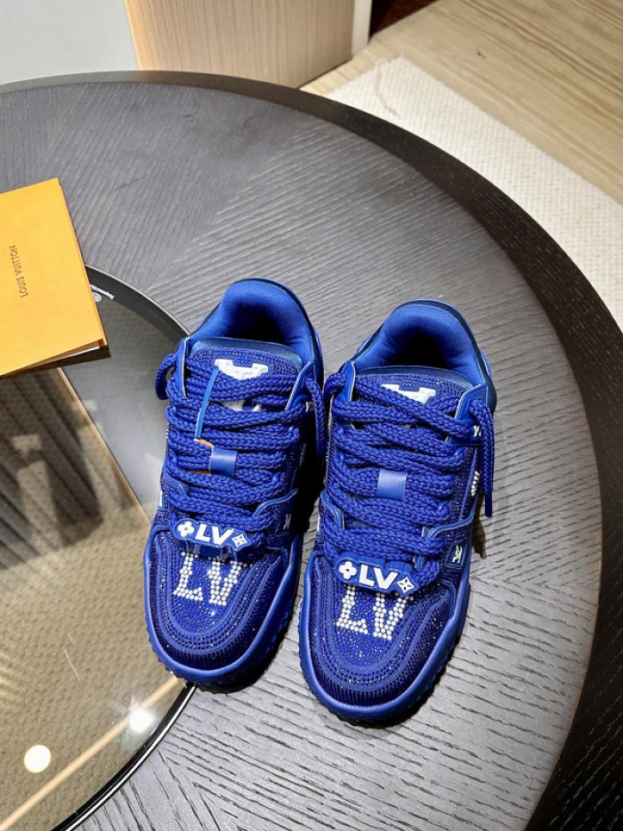 LV TRAINER MAXI