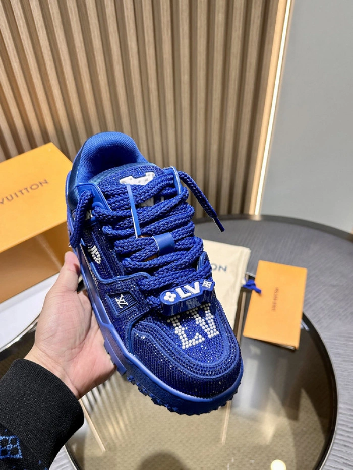 LV TRAINER MAXI
