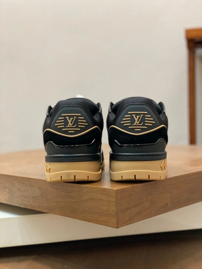 LV TRAINER MAXI